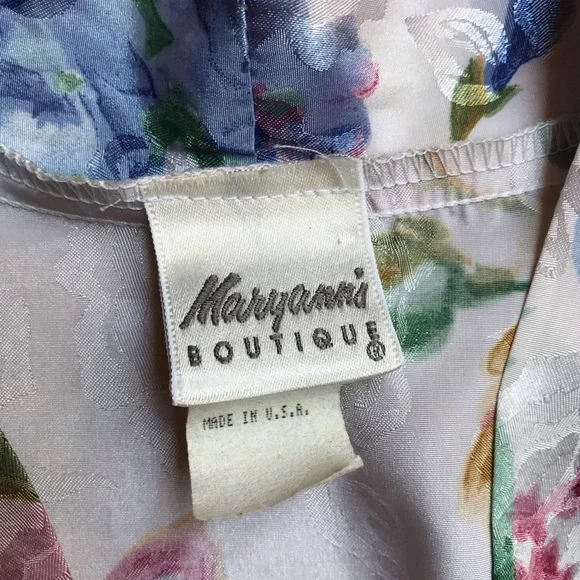 MaryAnn’s Boutique Floral Cream Vintage Multi-Color Robe, EUC, L - Picture 4 of 16